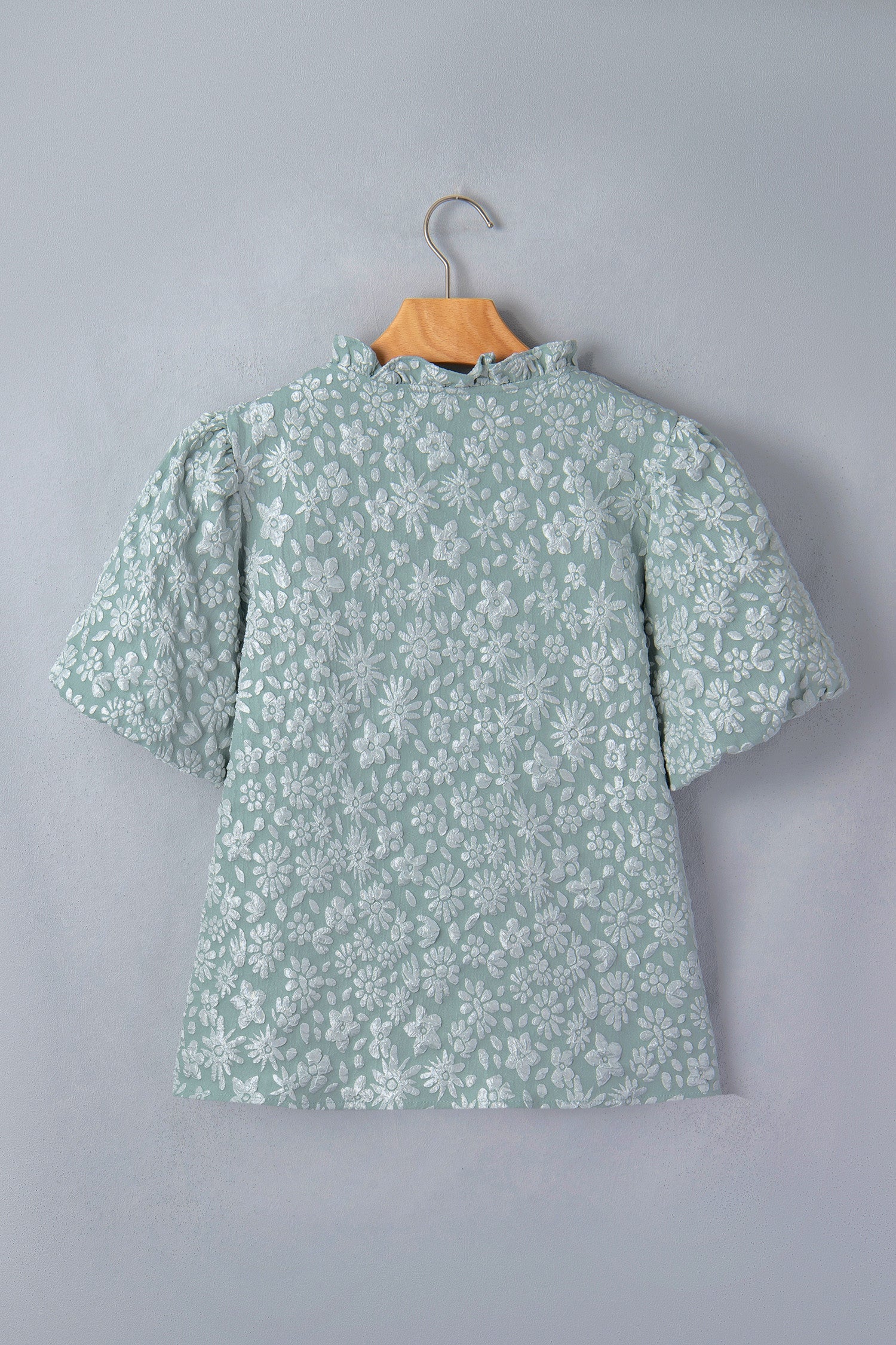 Floral Textured Puff Blouse